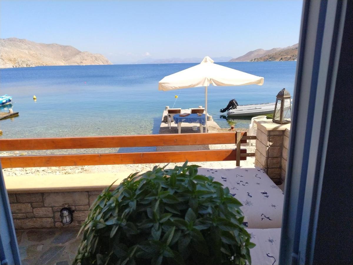 Symi . Villa Calme Eksteriør billede