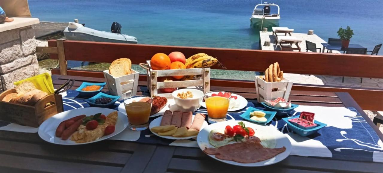 Symi . Villa Calme Eksteriør billede